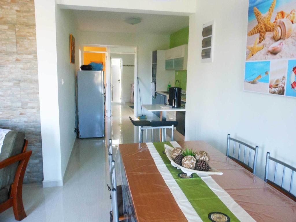 Twins Apartments Flic-en-Flacq Quarto foto